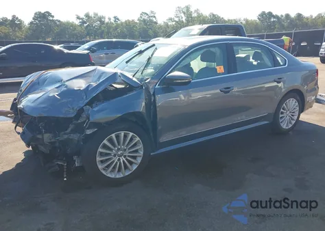 2016 Volkswagen Passat 1.8T Se z USA, uszkodzony, nr VIN 1VWBS7A31GC059729